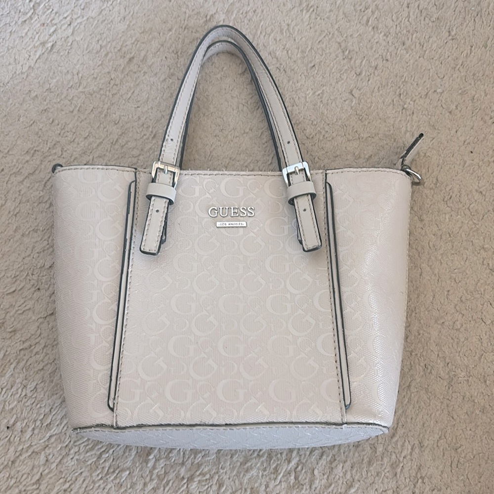 GUESS Los Angeles purse